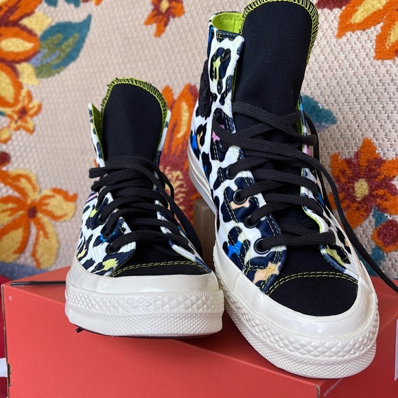 Converse 572369C
CHUCK TAYLOR ALL STAR 70 HI
EGRET/BLACK/LIME TWIST
WMNS snkrs - Picture 7 of 16